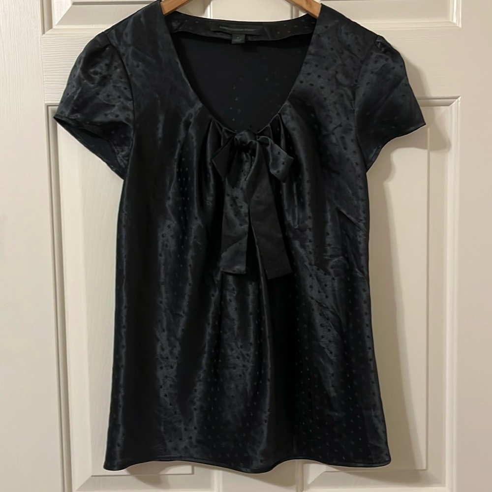 Like New Express Satin Silky Star Print Black Bow Top S Small